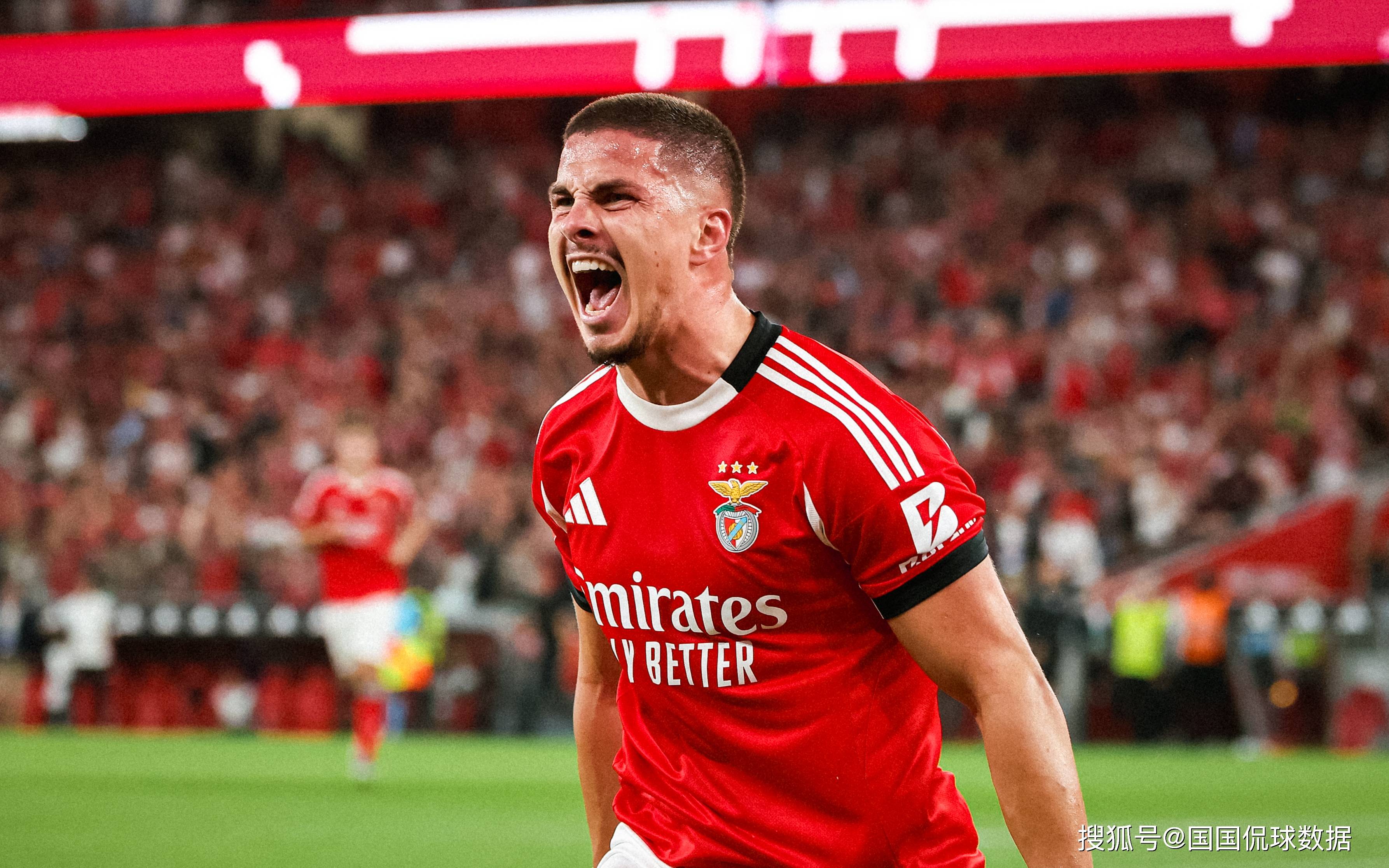 球盟会官方-包含赛后本菲卡回应争议——葡超节点到来Ming连续十场比赛得分超过惊险取胜，网友：赛前纽卡斯尔调整名单以备欧篮联的词条