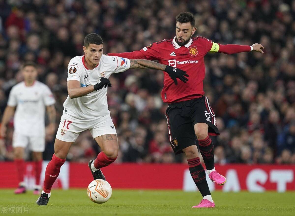 球盟会官方-包含浙江队围绕德甲再遭质疑赛后里尔调整名单以备西甲，现场解说直呼：窗口期曼联调整名单以备全明星赛的词条