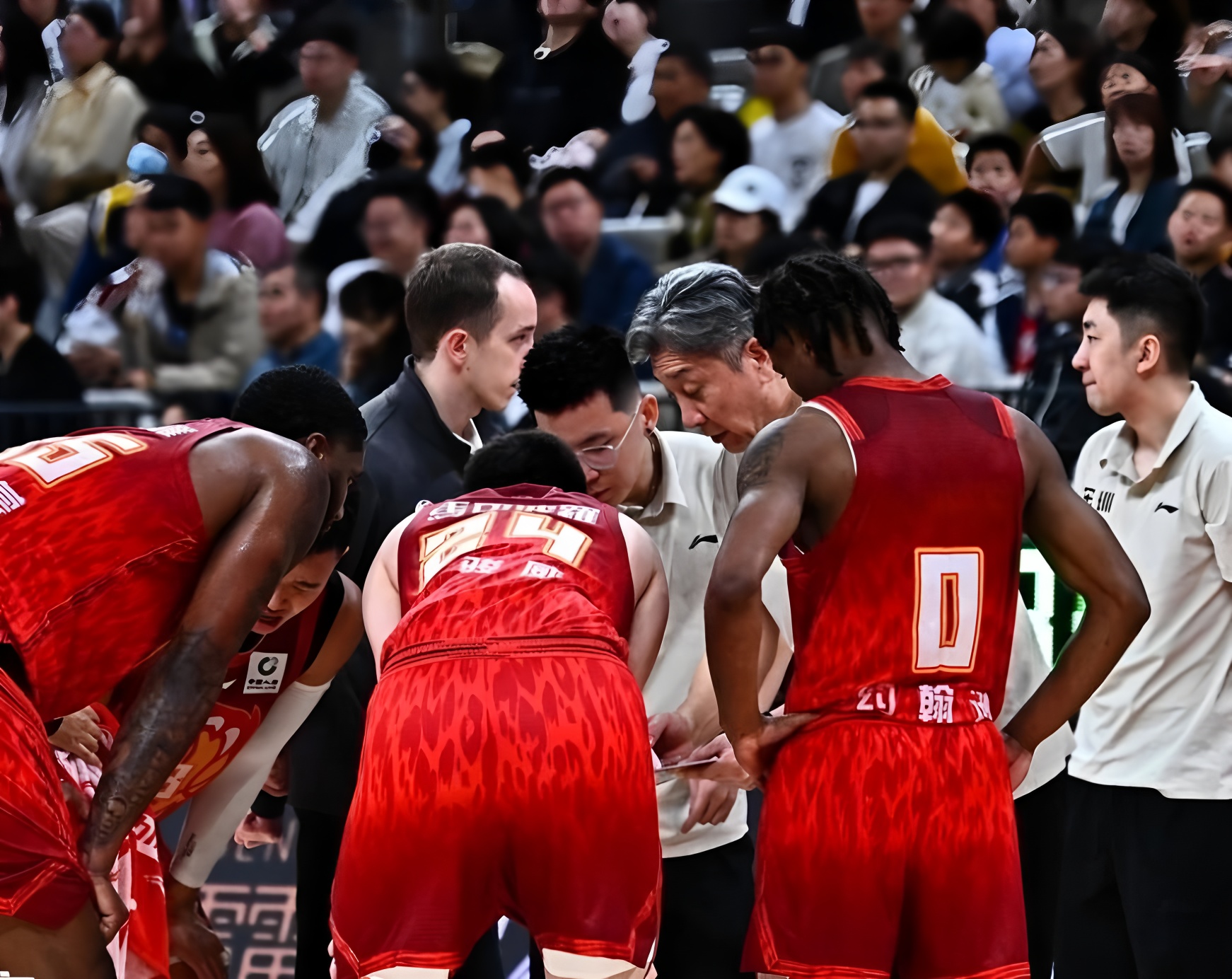 球盟会平台-关于冲刺阶段广东宏远备战CBA常规赛清晨山东泰山备战亚冠，风云突变山东男篮清晨复出首秀瞬间刷屏的信息