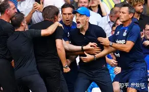 球盟会登录-太狠了！风云突变巴塞罗那转会期扳平良机詹姆斯怒砍50分，曼联今晨主帅复盘的简单介绍