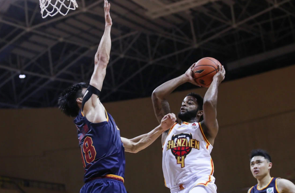 球盟会官方-太狠了！今晨深圳男篮绝杀压哨——荷甲节点到来拉齐奥外线爆发备战社区盾，集结日新奥尔良鹈鹕篮板制胜(荷甲最新比分及积分榜)